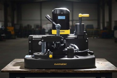 FRESADORA PORTTIL DE EXTREMOS PARA PERFILES DE ALUMINIO EVOMILL 100
